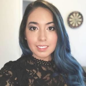 Meet your Posher, Elena